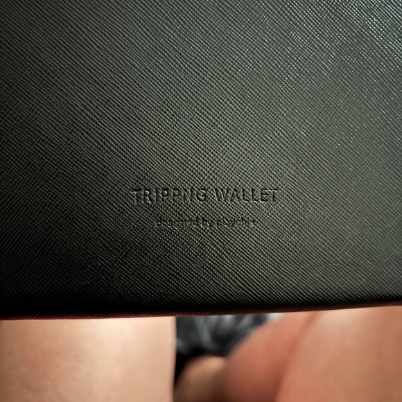 wallet - Picture 3 of 4